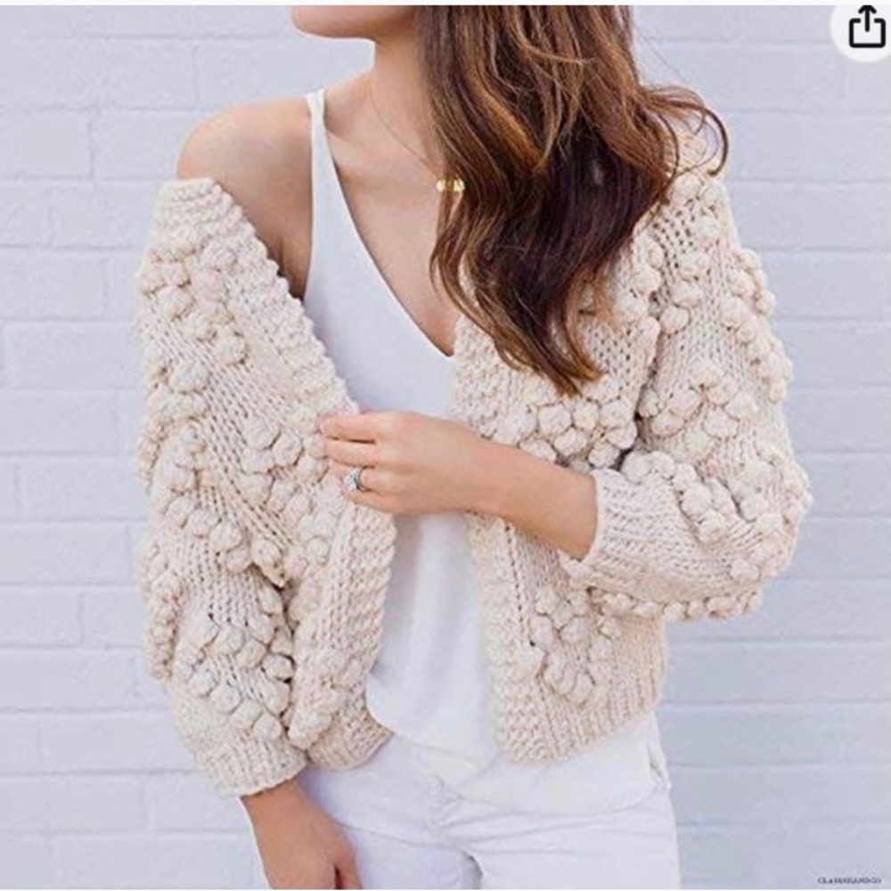 Wish List Handmade Hand Knit Cream Cardigan Sweater Pom Pom Heart Pattern S